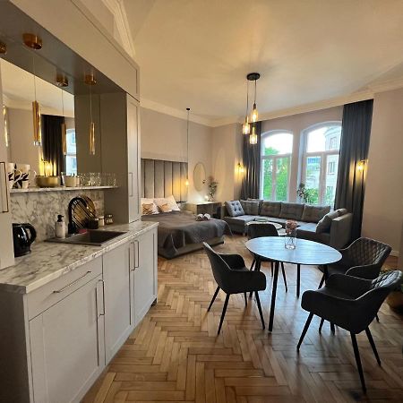 Dk Premium Ballady I Romanse Olsztyn  Buitenkant foto