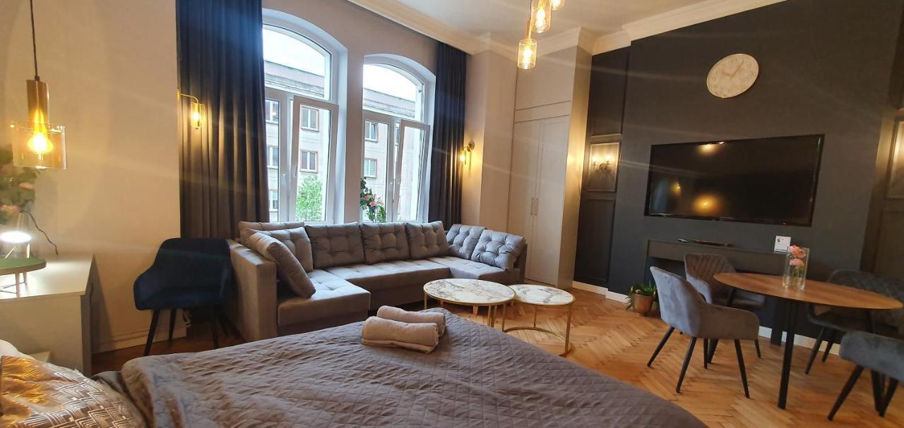 Dk Premium Ballady I Romanse Olsztyn  Buitenkant foto